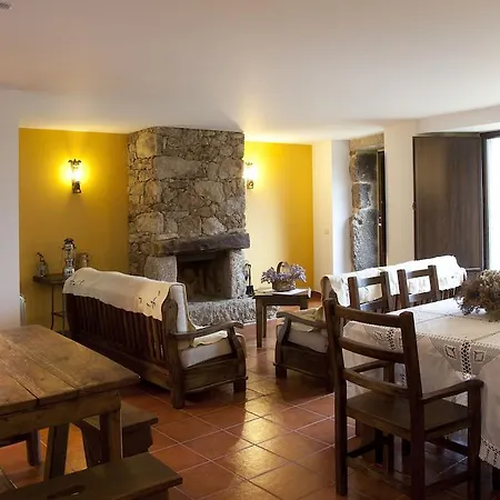 Casa Fonte Do Laboreiro