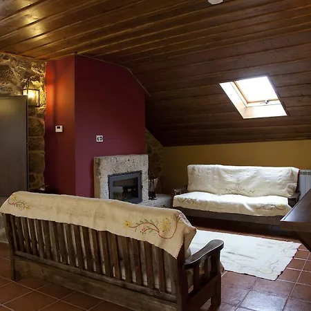 Casa Fonte Do Laboreiro Ferienhaus