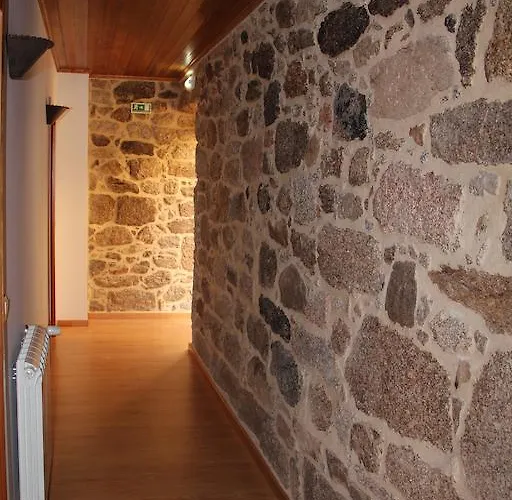 Casa Fonte Do Laboreiro Castro Laboreiro
